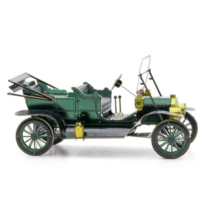 1908 Ford Model T vehicle - Dark Green
